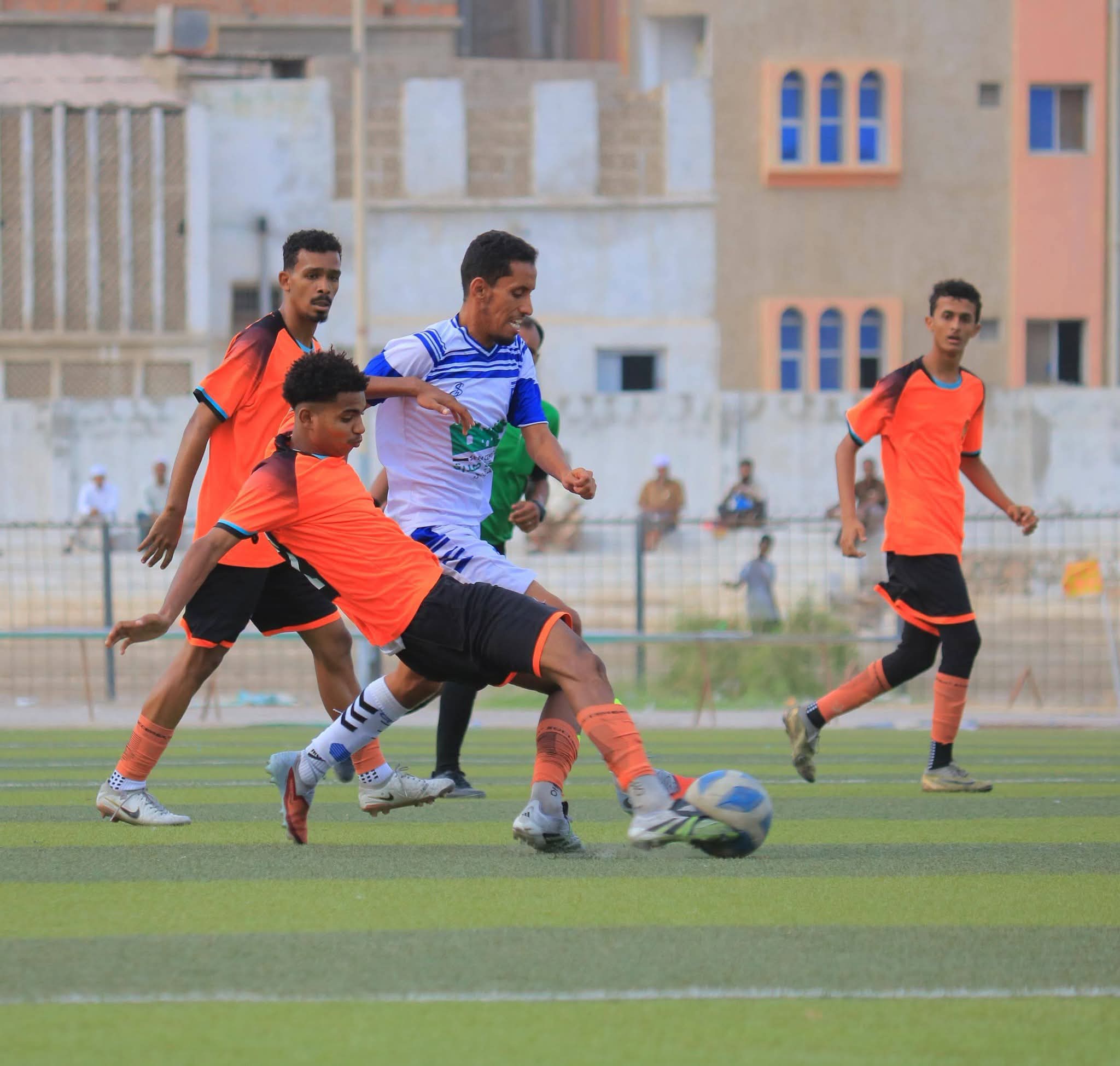 تأهل تضامن حضرموت والتلال إلى دور الـ 16 في كأس الجمهورية